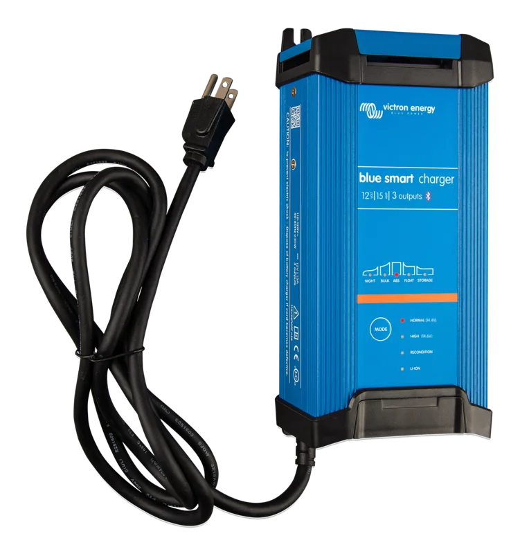 Victron Blue Smart IP22 12/15 (3)