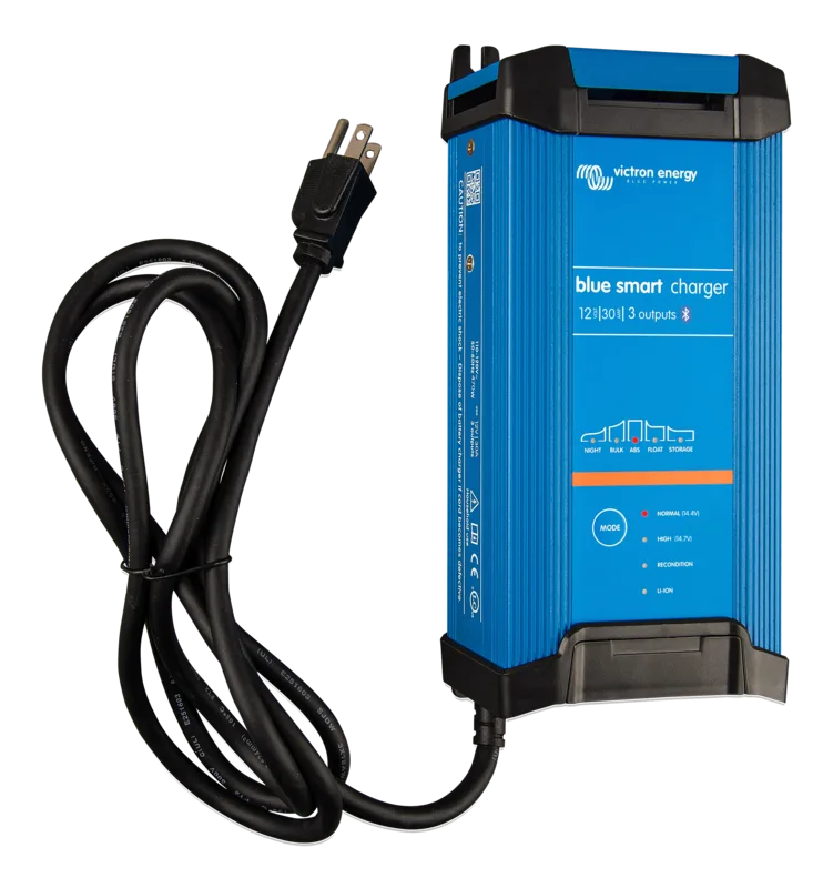 Victron Blue Smart IP22 12/30 (3)